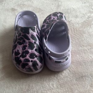 Crocs with wedge style
